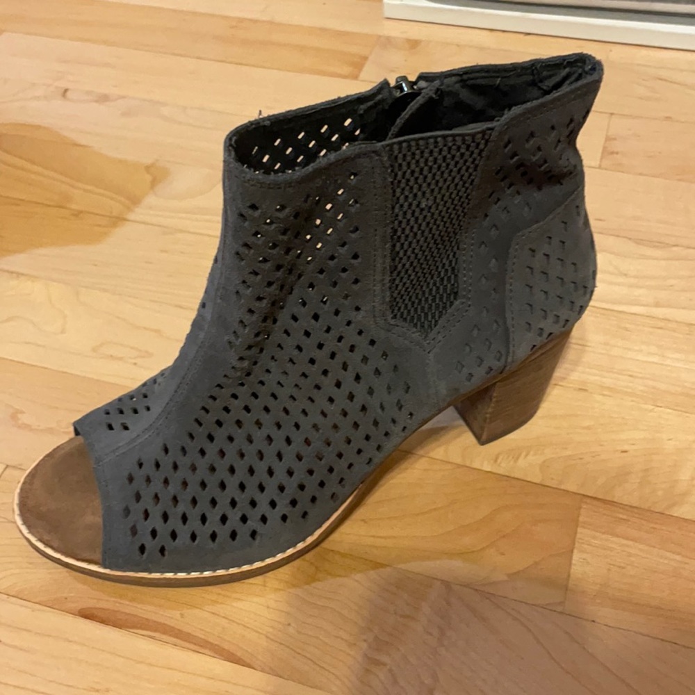 Toms peep toe booties